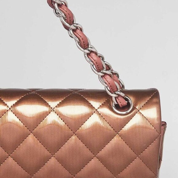 Chanel Bronze Striated Quilted Patent Leather Classic Maxi Double Flap Bag - Picture 2 of 11